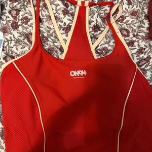 Old navy On94 workout top